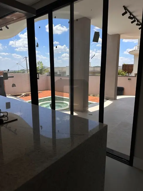 Foto 5 de Casa de Condomínio com 4 quartos à venda e para alugar, 320m2 em Swiss Park, Campinas - SP