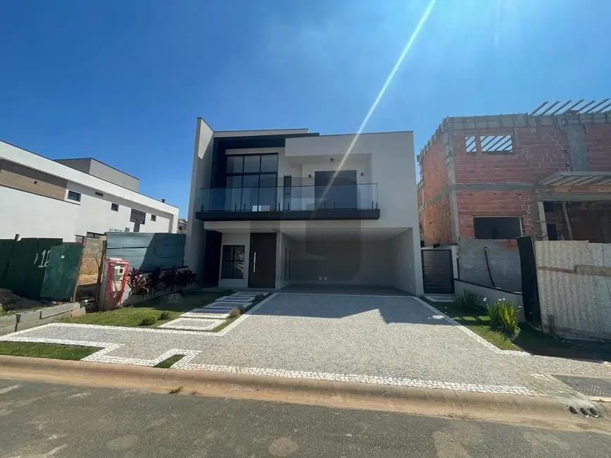 Foto 3 de Casa de Condomínio com 3 quartos à venda, 260m2 em Roncáglia, Valinhos - SP