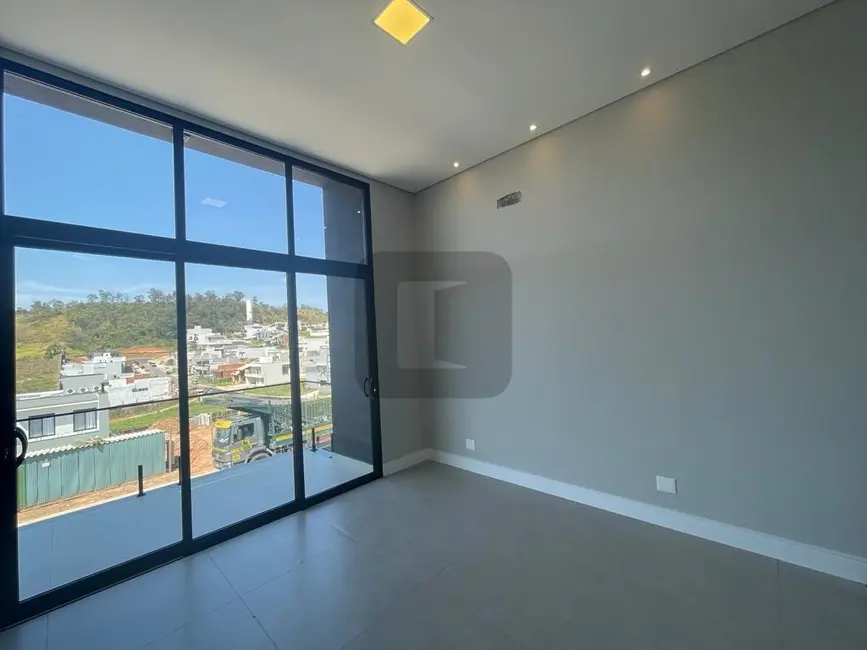 Foto 7 de Casa de Condomínio com 3 quartos à venda, 260m2 em Roncáglia, Valinhos - SP