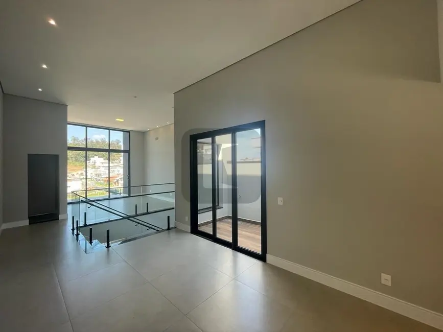 Foto 5 de Casa de Condomínio com 3 quartos à venda, 260m2 em Roncáglia, Valinhos - SP