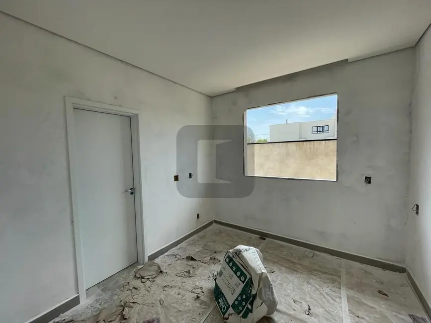 Foto 6 de Casa de Condomínio com 3 quartos à venda, 255m2 em Jaguariuna - SP