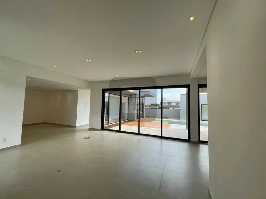 Foto 5 de Casa de Condomínio com 3 quartos à venda, 250m2 em Jaguariuna - SP