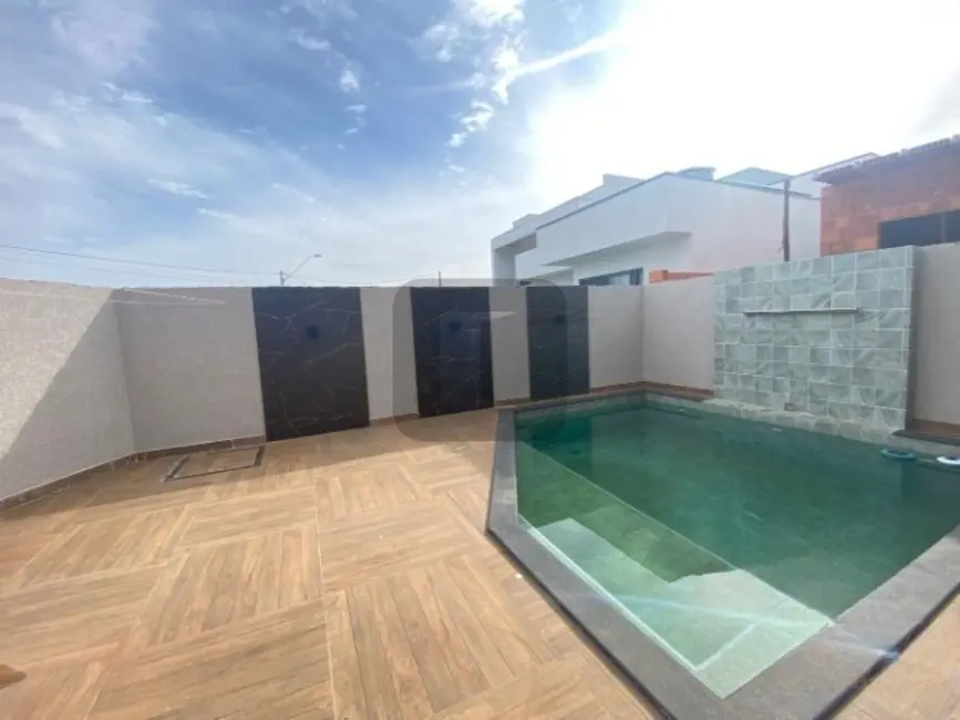 Foto 1 de Casa de Condomínio com 3 quartos à venda, 180m2 em Paulinia - SP