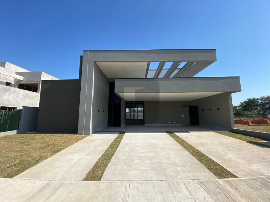Foto 2 de Casa de Condomínio com 3 quartos à venda, 260m2 em Jaguariuna - SP