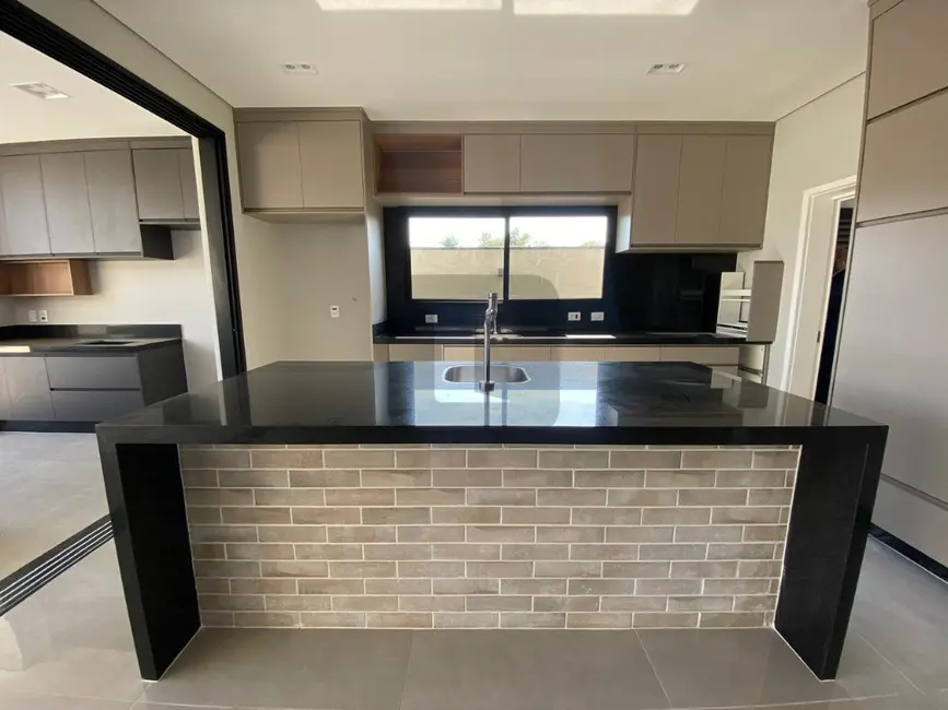 Foto 6 de Casa de Condomínio com 3 quartos à venda, 260m2 em Jaguariuna - SP