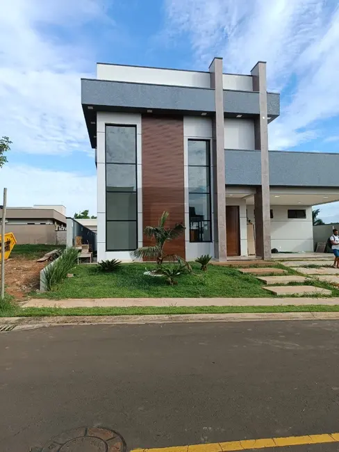 Foto 1 de Casa de Condomínio com 4 quartos à venda, 276m2 em Jaguariuna - SP