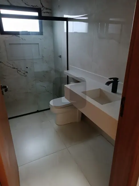Foto 4 de Casa de Condomínio com 4 quartos à venda, 276m2 em Jaguariuna - SP