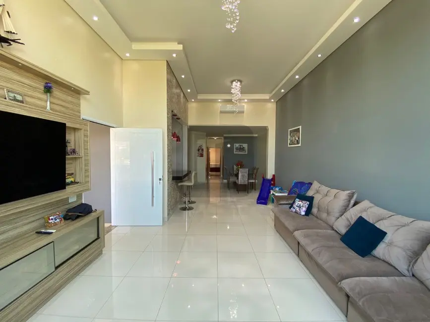 Casa de Condomínio com 3 quartos à venda, 191m2 em Roncáglia, Valinhos - SP - imagem 3 Foto 3 de Casa de Condomínio com 3 quartos à venda, 191m2 em Roncáglia, Valinhos - SP