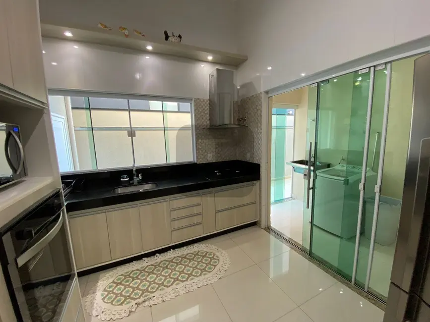 Casa de Condomínio com 3 quartos à venda, 191m2 em Roncáglia, Valinhos - SP - imagem 7 Foto 7 de Casa de Condomínio com 3 quartos à venda, 191m2 em Roncáglia, Valinhos - SP