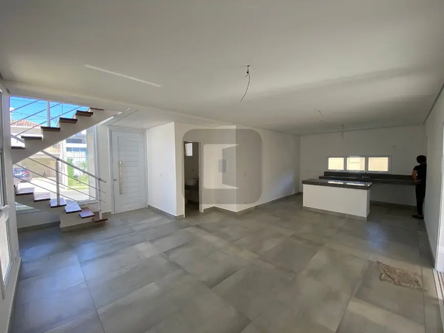 Foto 4 de Casa de Condomínio com 3 quartos à venda, 214m2 em Roncáglia, Valinhos - SP