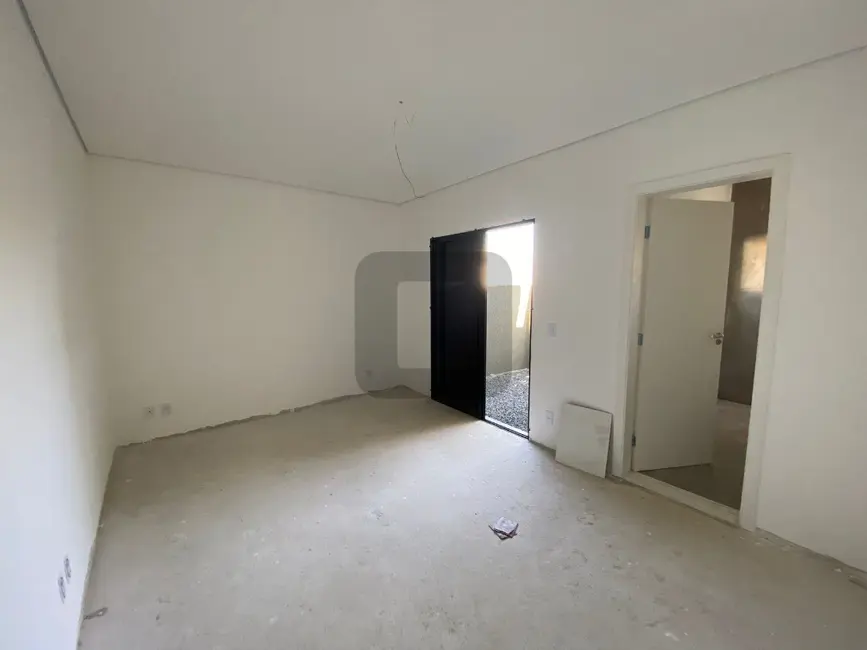Foto 8 de Casa de Condomínio com 3 quartos à venda, 198m2 em Roncáglia, Valinhos - SP