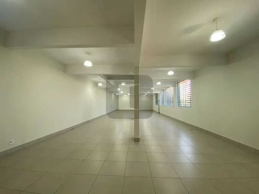 Foto 7 de Sala Comercial à venda, 388m2 em Jardim dos Oliveiras, Campinas - SP