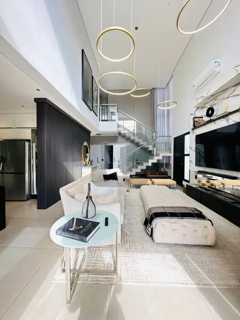 Foto 6 de Casa de Condomínio com 4 quartos à venda, 274m2 em Swiss Park, Campinas - SP