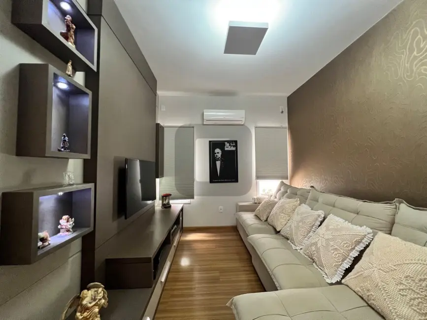 Foto 7 de Casa de Condomínio com 4 quartos à venda, 290m2 em Swiss Park, Campinas - SP