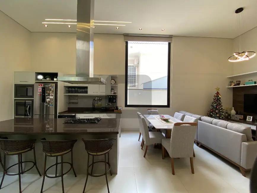 Foto 9 de Casa de Condomínio com 3 quartos à venda, 204m2 em Swiss Park, Campinas - SP