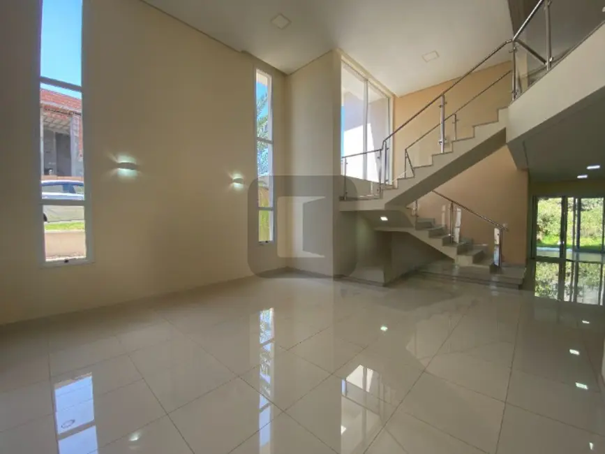 Casa de Condomínio com 4 quartos à venda e para alugar, 312m2 em Swiss Park, Campinas - SP - imagem 6 Foto 6 de Casa de Condomínio com 4 quartos à venda e para alugar, 312m2 em Swiss Park, Campinas - SP