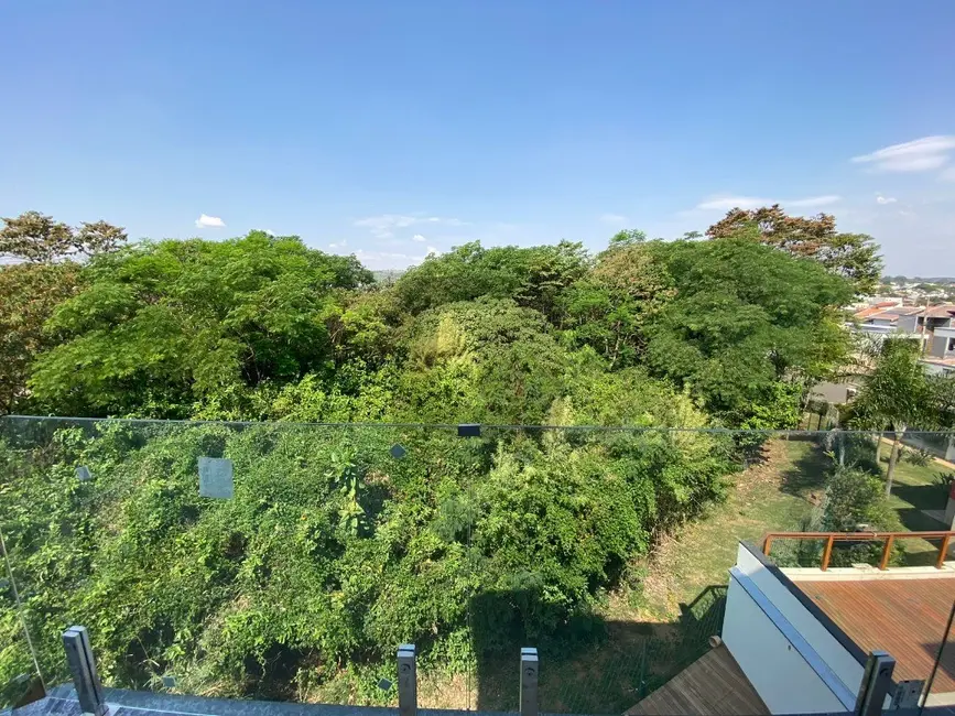 Casa de Condomínio com 3 quartos à venda, 260m2 em Chácaras Alpina, Valinhos - SP - imagem 8 Foto 8 de Casa de Condomínio com 3 quartos à venda, 260m2 em Chácaras Alpina, Valinhos - SP