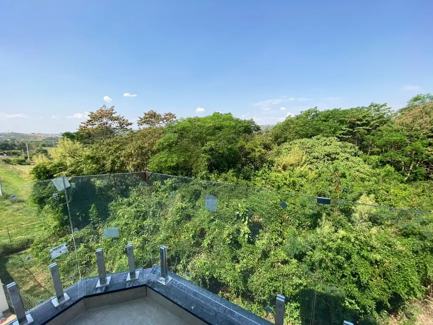 Casa de Condomínio com 3 quartos à venda, 260m2 em Chácaras Alpina, Valinhos - SP - imagem 9 Foto 9 de Casa de Condomínio com 3 quartos à venda, 260m2 em Chácaras Alpina, Valinhos - SP