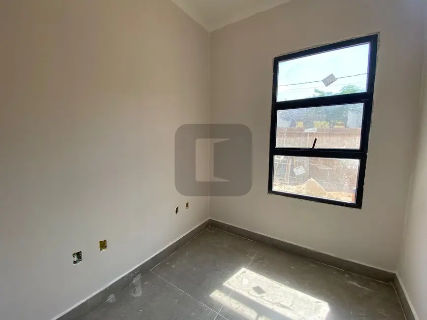 Casa de Condomínio com 3 quartos à venda, 260m2 em Chácaras Alpina, Valinhos - SP - imagem 5 Foto 5 de Casa de Condomínio com 3 quartos à venda, 260m2 em Chácaras Alpina, Valinhos - SP