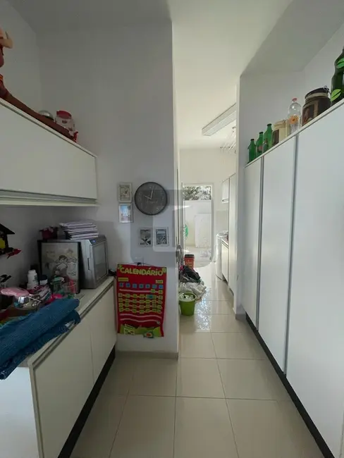 Casa de Condomínio com 3 quartos à venda, 120m2 em Vila Bourbon (Sousas), Campinas - SP - imagem 5 Foto 5 de Casa de Condomínio com 3 quartos à venda, 120m2 em Vila Bourbon (Sousas), Campinas - SP