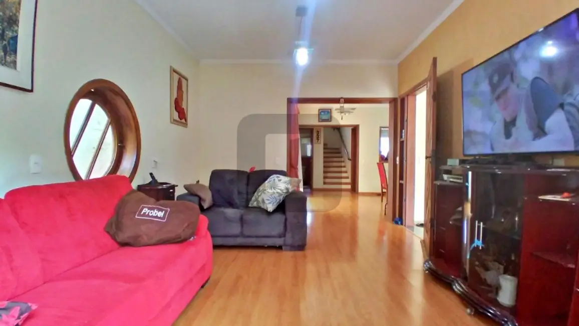 Casa com 4 quartos à venda, 275m2 em Mansões Santo Antônio, Campinas - SP - imagem 1 Foto 1 de Casa com 4 quartos à venda, 275m2 em Mansões Santo Antônio, Campinas - SP
