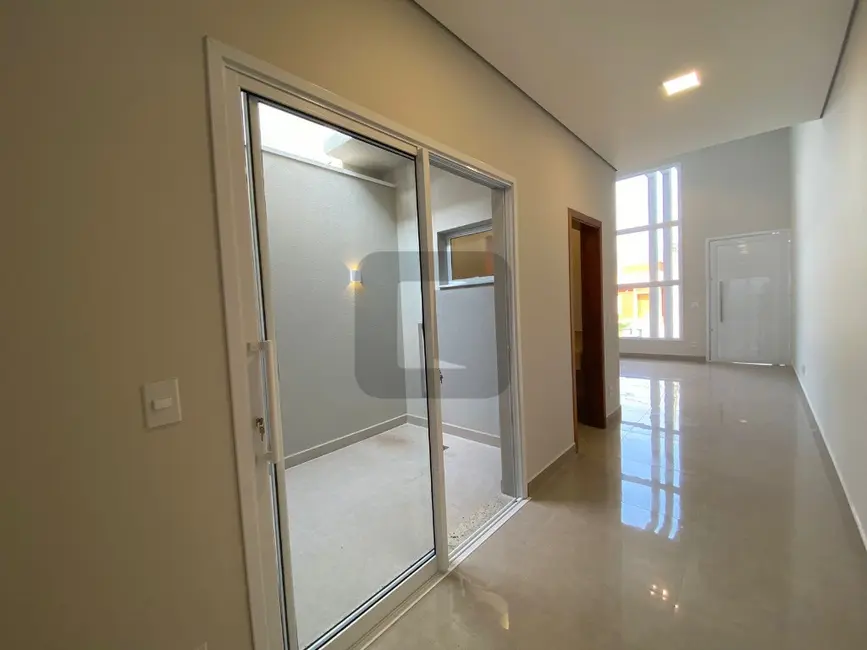 Casa de Condomínio com 3 quartos à venda, 186m2 em Chácaras Alpina, Valinhos - SP - imagem 8 Foto 8 de Casa de Condomínio com 3 quartos à venda, 186m2 em Chácaras Alpina, Valinhos - SP