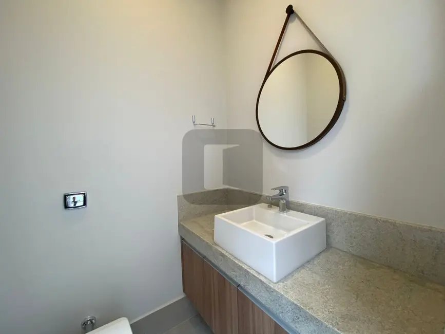 Casa de Condomínio com 3 quartos à venda, 186m2 em Chácaras Alpina, Valinhos - SP - imagem 7 Foto 7 de Casa de Condomínio com 3 quartos à venda, 186m2 em Chácaras Alpina, Valinhos - SP