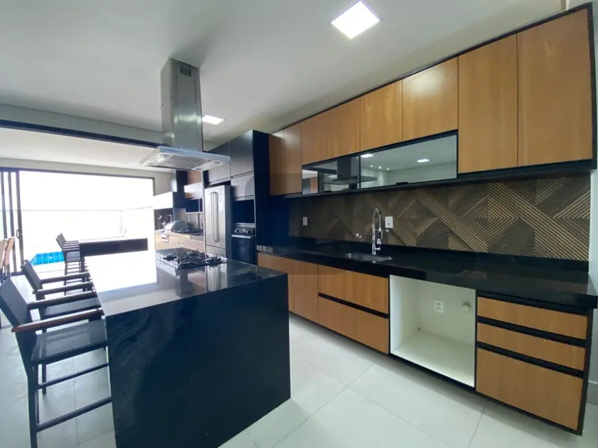 Foto 9 de Casa de Condomínio com 4 quartos à venda, 270m2 em Swiss Park, Campinas - SP