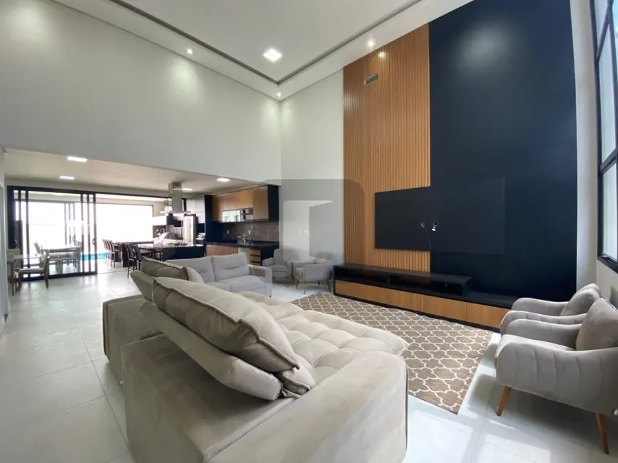 Foto 4 de Casa de Condomínio com 4 quartos à venda, 270m2 em Swiss Park, Campinas - SP