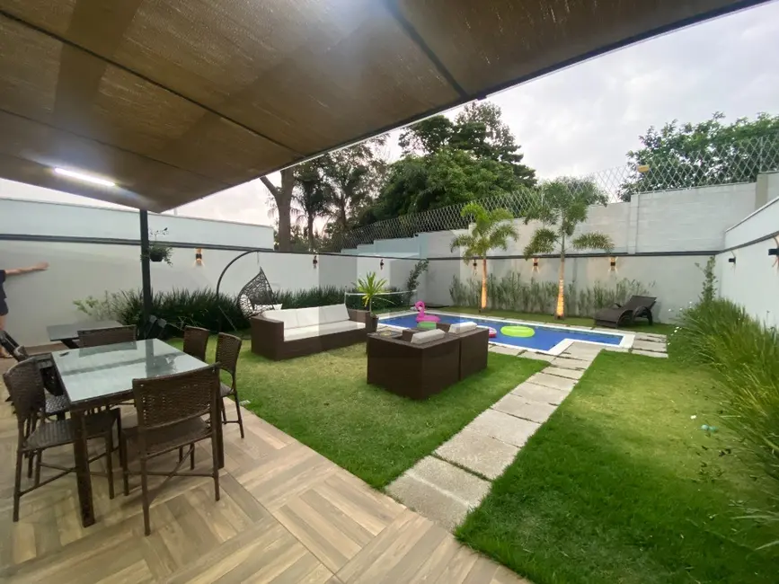 Casa de Condomínio com 3 quartos à venda, 220m2 em Residencial Santa Maria, Valinhos - SP - imagem 8 Foto 8 de Casa de Condomínio com 3 quartos à venda, 220m2 em Residencial Santa Maria, Valinhos - SP