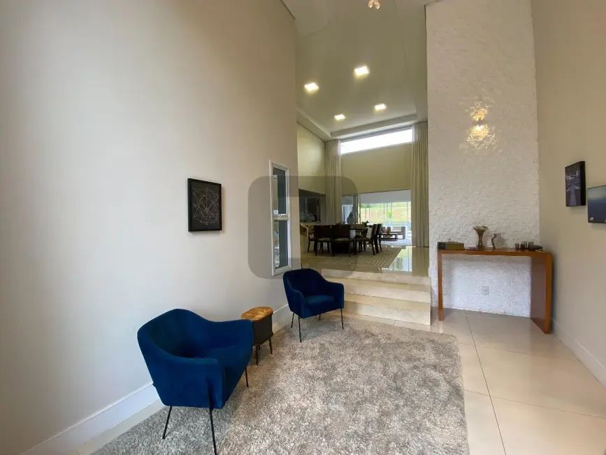 Casa de Condomínio com 4 quartos à venda, 321m2 em Joapiranga, Valinhos - SP - imagem 3 Foto 3 de Casa de Condomínio com 4 quartos à venda, 321m2 em Joapiranga, Valinhos - SP