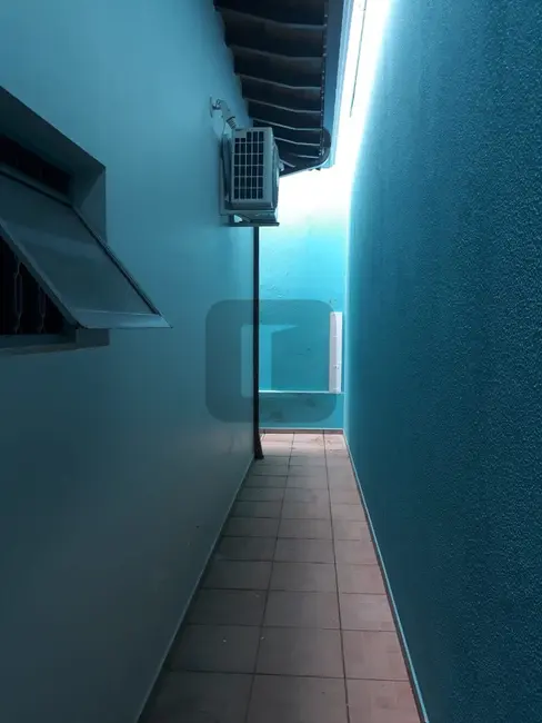 Casa com 2 quartos à venda, 135m2 em Parque Jambeiro, Campinas - SP - imagem 4 Foto 4 de Casa com 2 quartos à venda, 135m2 em Parque Jambeiro, Campinas - SP