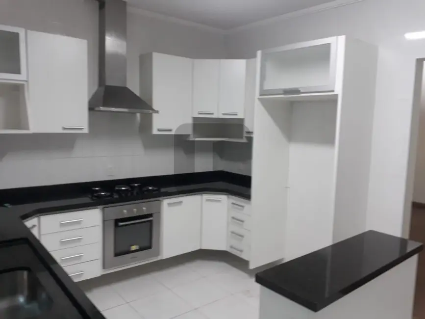 Casa com 2 quartos à venda, 135m2 em Parque Jambeiro, Campinas - SP - imagem 3 Foto 3 de Casa com 2 quartos à venda, 135m2 em Parque Jambeiro, Campinas - SP