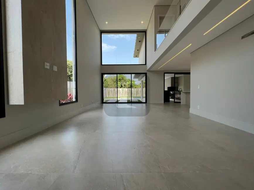 Casa de Condomínio com 6 quartos à venda, 332m2 em Swiss Park, Campinas - SP - imagem 6 Foto 6 de Casa de Condomínio com 6 quartos à venda, 332m2 em Swiss Park, Campinas - SP