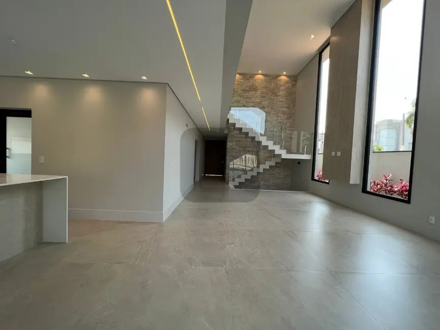 Casa de Condomínio com 6 quartos à venda, 332m2 em Swiss Park, Campinas - SP - imagem 7 Foto 7 de Casa de Condomínio com 6 quartos à venda, 332m2 em Swiss Park, Campinas - SP