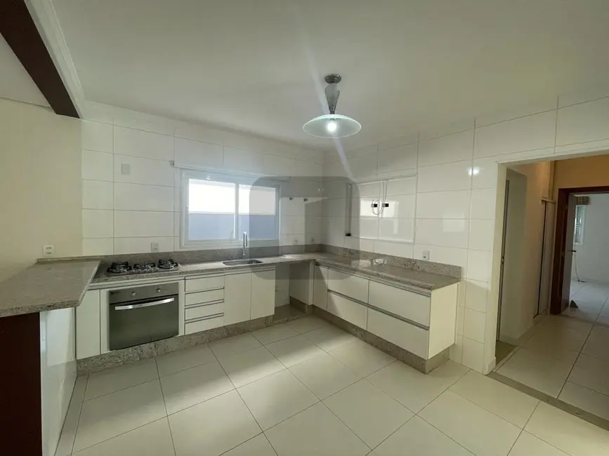 Casa de Condomínio com 4 quartos à venda, 254m2 em Pinheiro, Valinhos - SP - imagem 7 Foto 7 de Casa de Condomínio com 4 quartos à venda, 254m2 em Pinheiro, Valinhos - SP