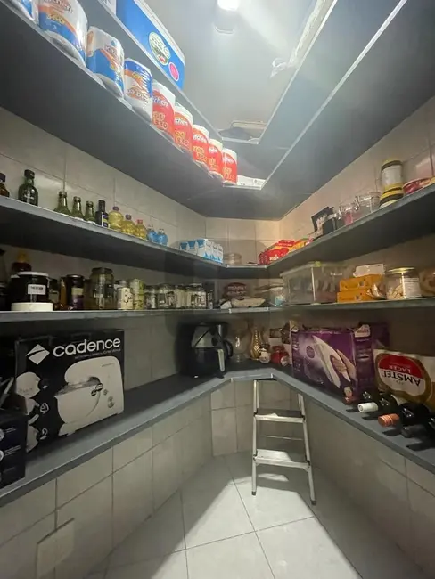 Foto 9 de Casa de Condomínio com 3 quartos à venda, 270m2 em Vila Faustina II, Valinhos - SP