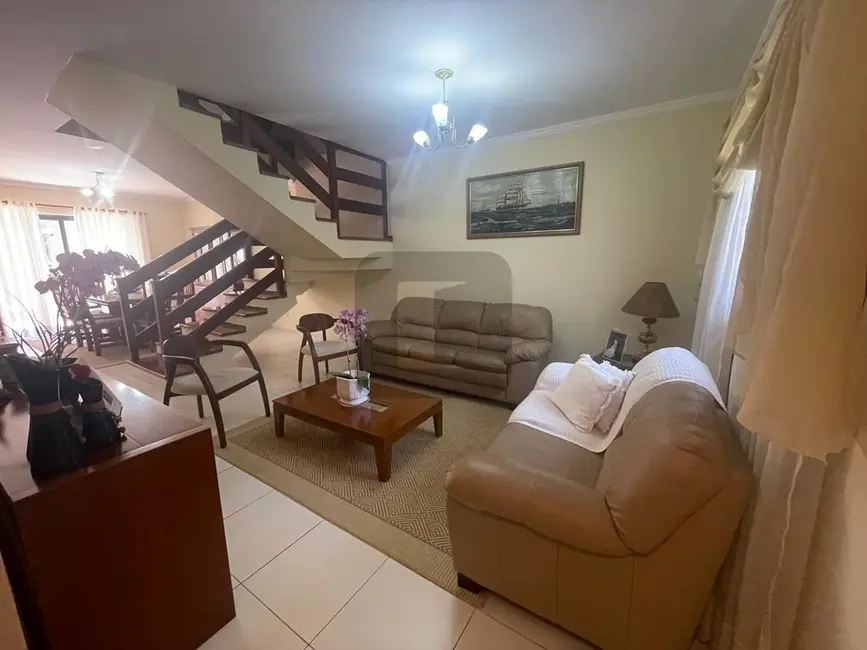 Foto 3 de Casa de Condomínio com 3 quartos à venda, 270m2 em Vila Faustina II, Valinhos - SP