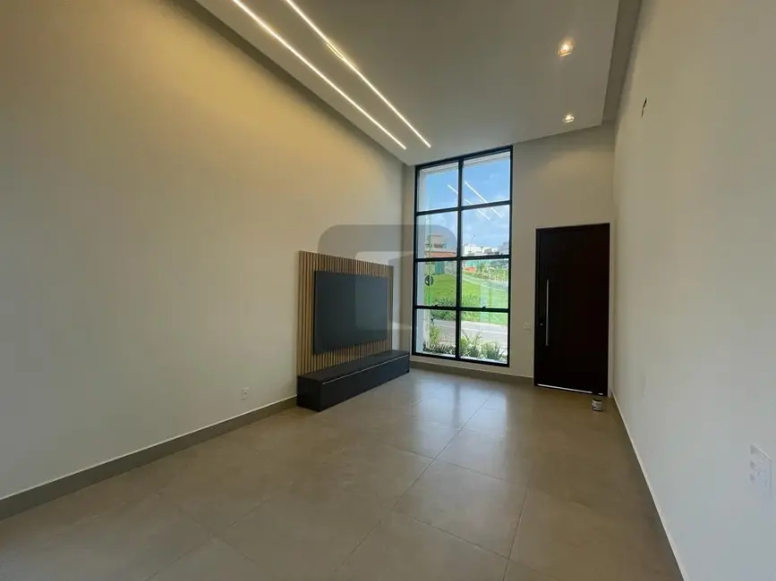 Foto 3 de Casa de Condomínio com 3 quartos à venda, 225m2 em Roncáglia, Valinhos - SP