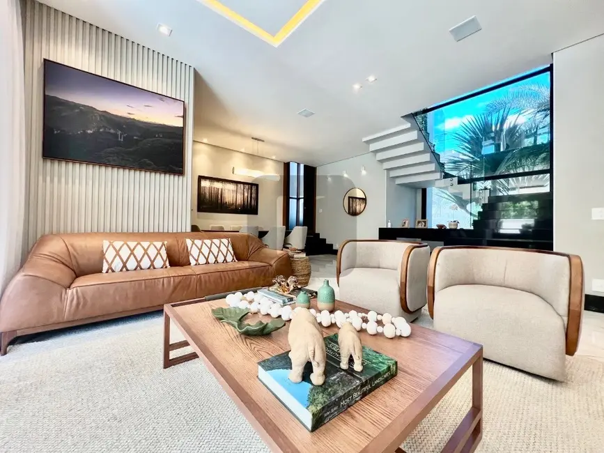 Foto 4 de Casa de Condomínio com 4 quartos para alugar, 400m2 em Swiss Park, Campinas - SP