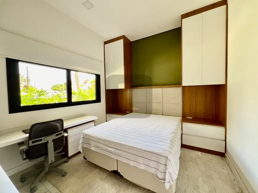 Foto 8 de Casa de Condomínio com 4 quartos para alugar, 400m2 em Swiss Park, Campinas - SP