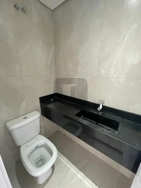 Foto 3 de Casa de Condomínio com 3 quartos à venda, 208m2 em Roncáglia, Valinhos - SP