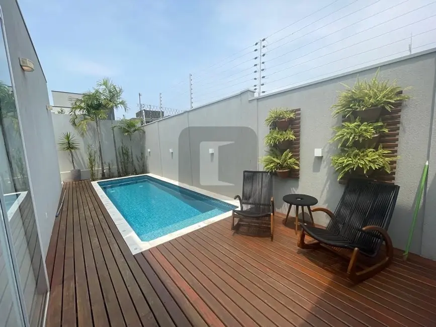 Foto 2 de Casa de Condomínio com 3 quartos à venda, 230m2 em Roncáglia, Valinhos - SP
