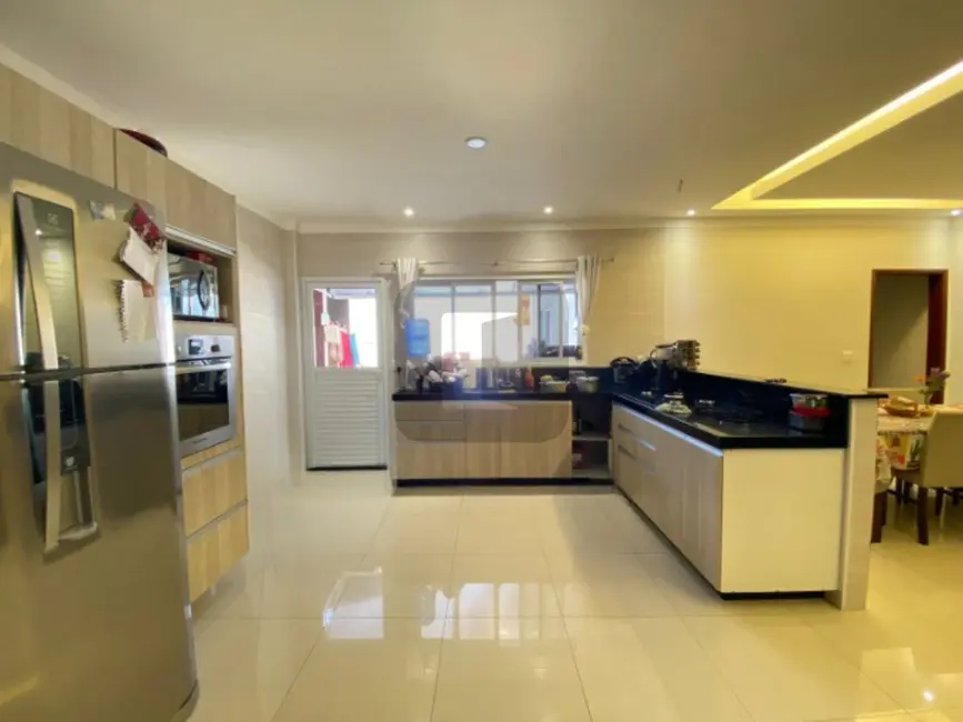 Foto 9 de Casa com 4 quartos à venda, 190m2 em Residencial Parque da Fazenda, Campinas - SP