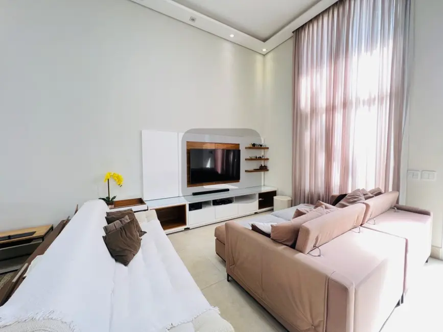 Foto 6 de Casa de Condomínio com 3 quartos à venda, 190m2 em Swiss Park, Campinas - SP