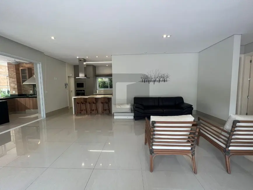 Foto 5 de Casa de Condomínio com 3 quartos à venda, 340m2 em Swiss Park, Campinas - SP