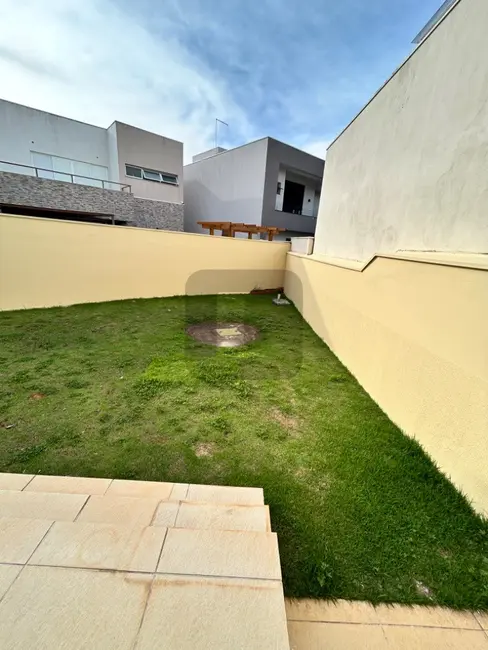 Foto 5 de Casa de Condomínio com 4 quartos à venda e para alugar, 230m2 em Swiss Park, Campinas - SP
