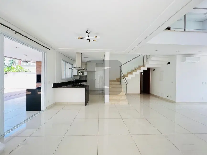 Foto 7 de Casa de Condomínio com 3 quartos à venda e para alugar, 248m2 em Swiss Park, Campinas - SP