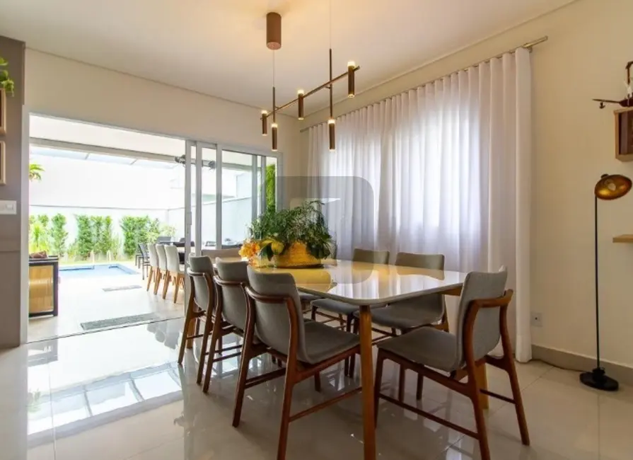 Foto 5 de Casa de Condomínio com 4 quartos à venda, 287m2 em Swiss Park, Campinas - SP