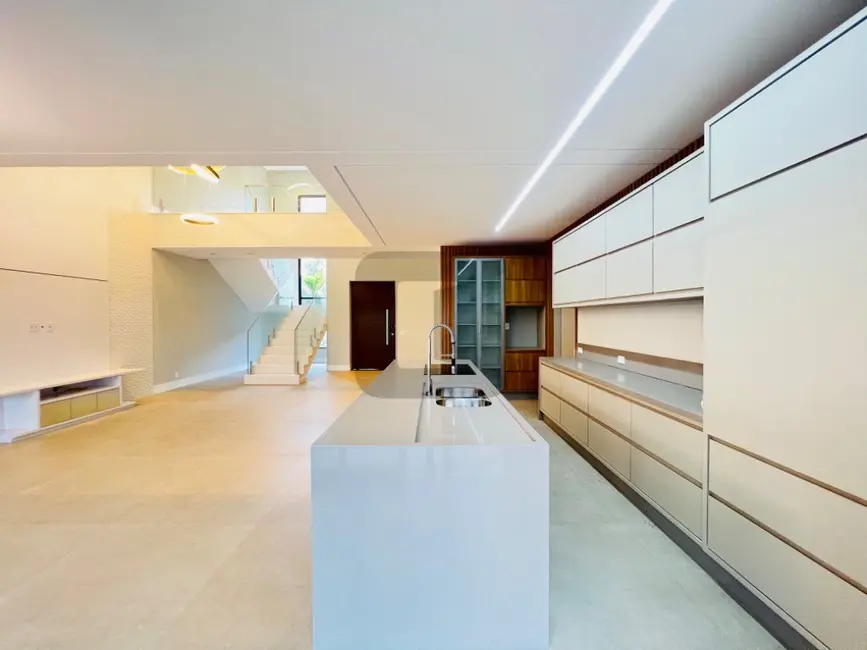 Foto 9 de Casa de Condomínio com 3 quartos à venda, 275m2 em Swiss Park, Campinas - SP